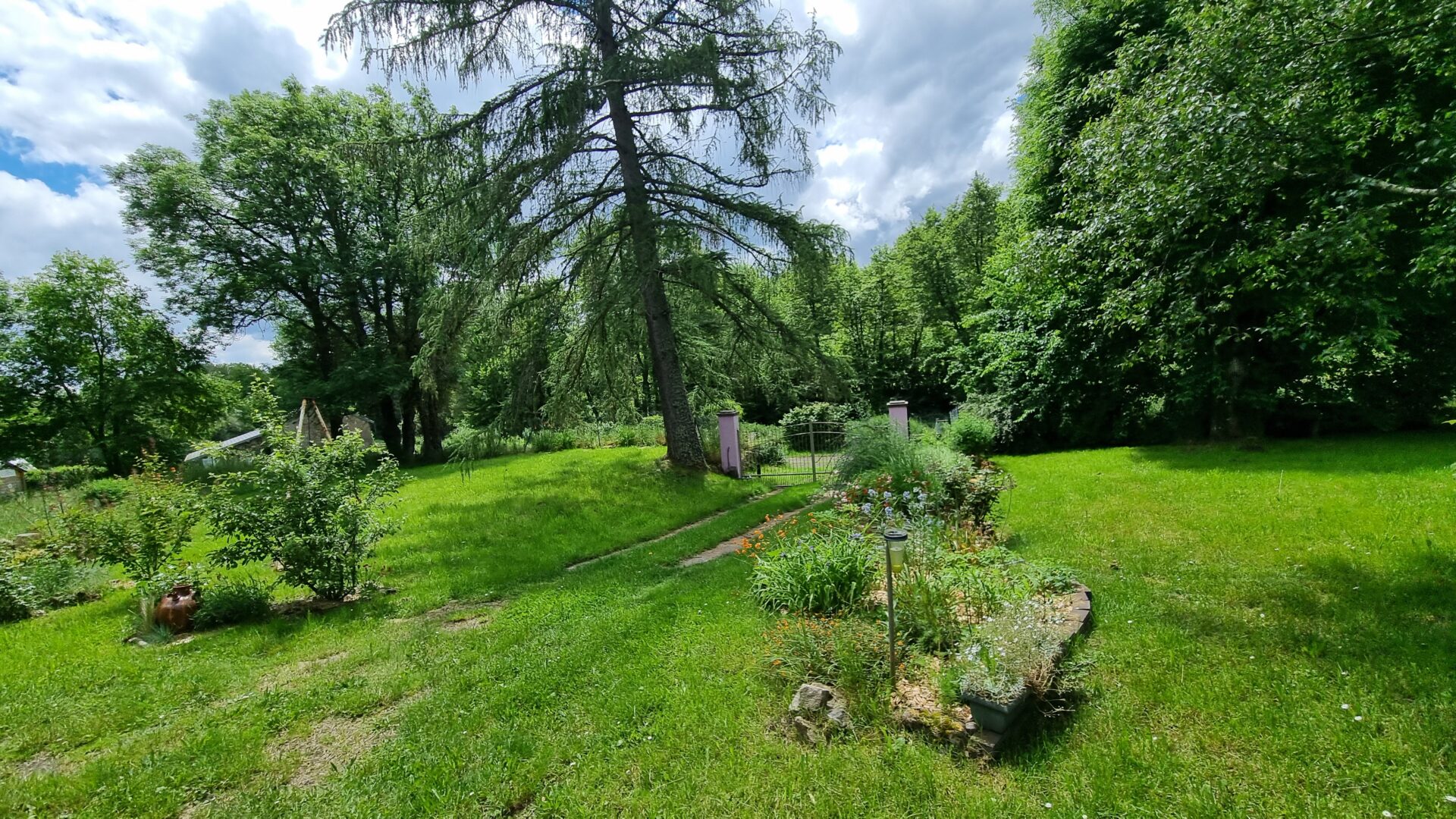 extérieur maison viager occupé charbonnière les varennes