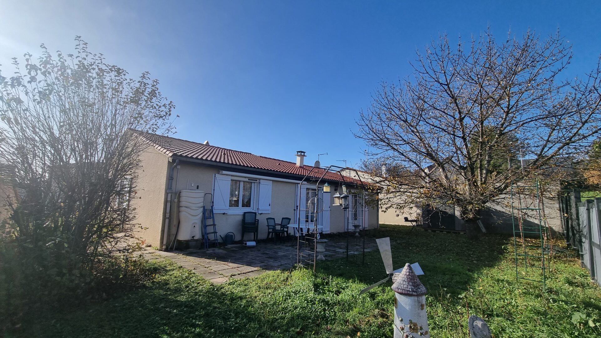 face arriere maison viager occupé cournon d auvergne